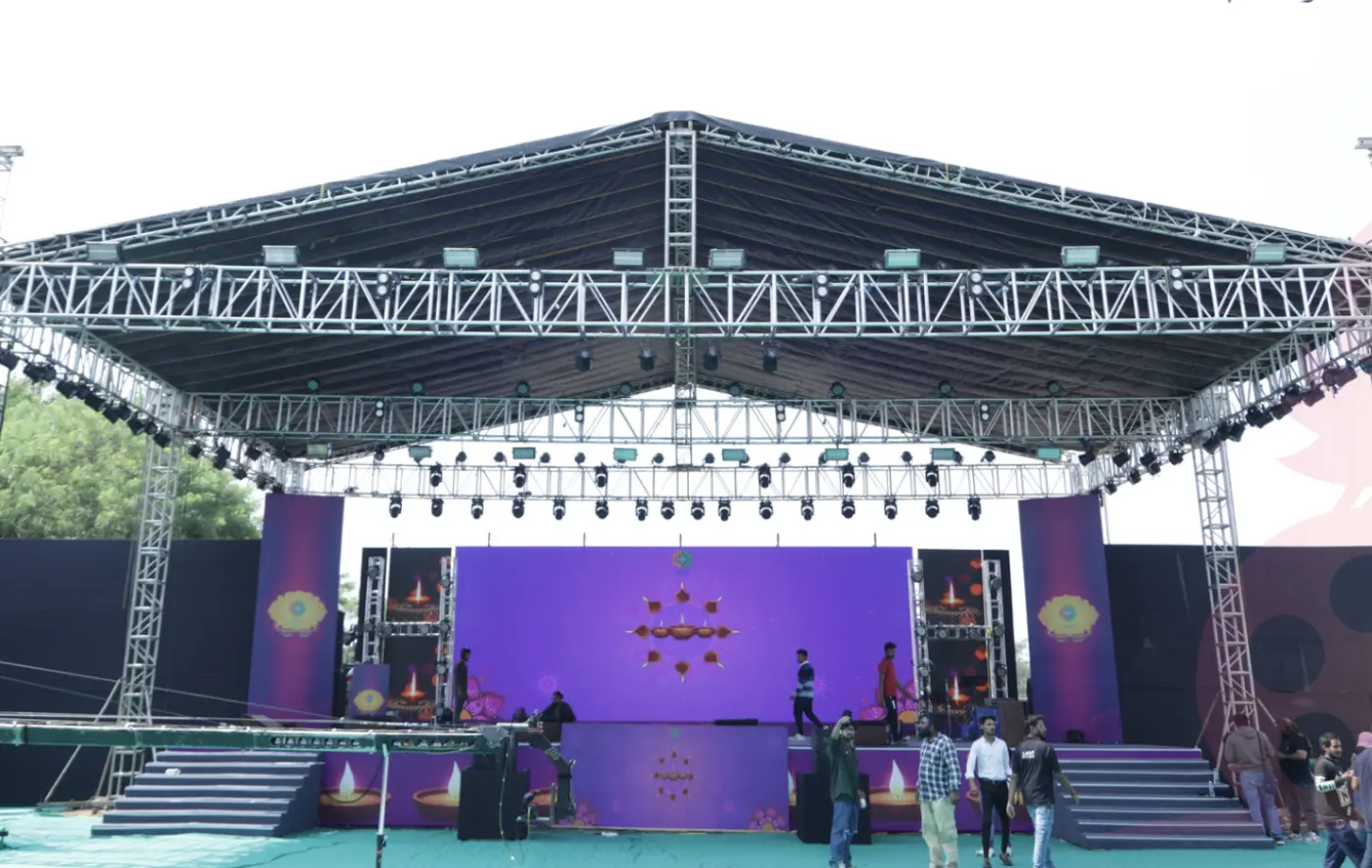 Government programme stage design